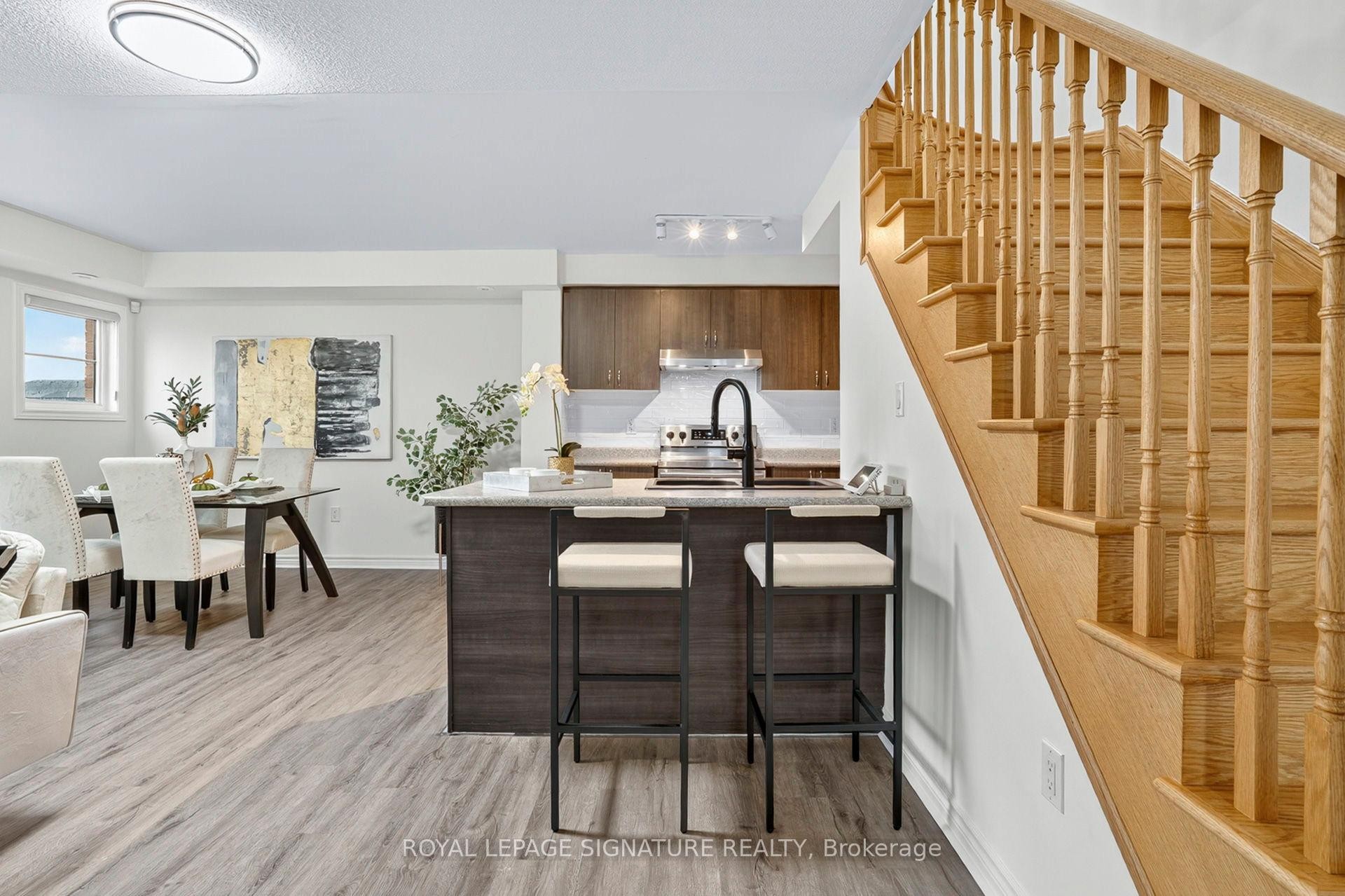 









200


Veterans

Drive, 110,
Brampton,




ON
L7A 4S6

