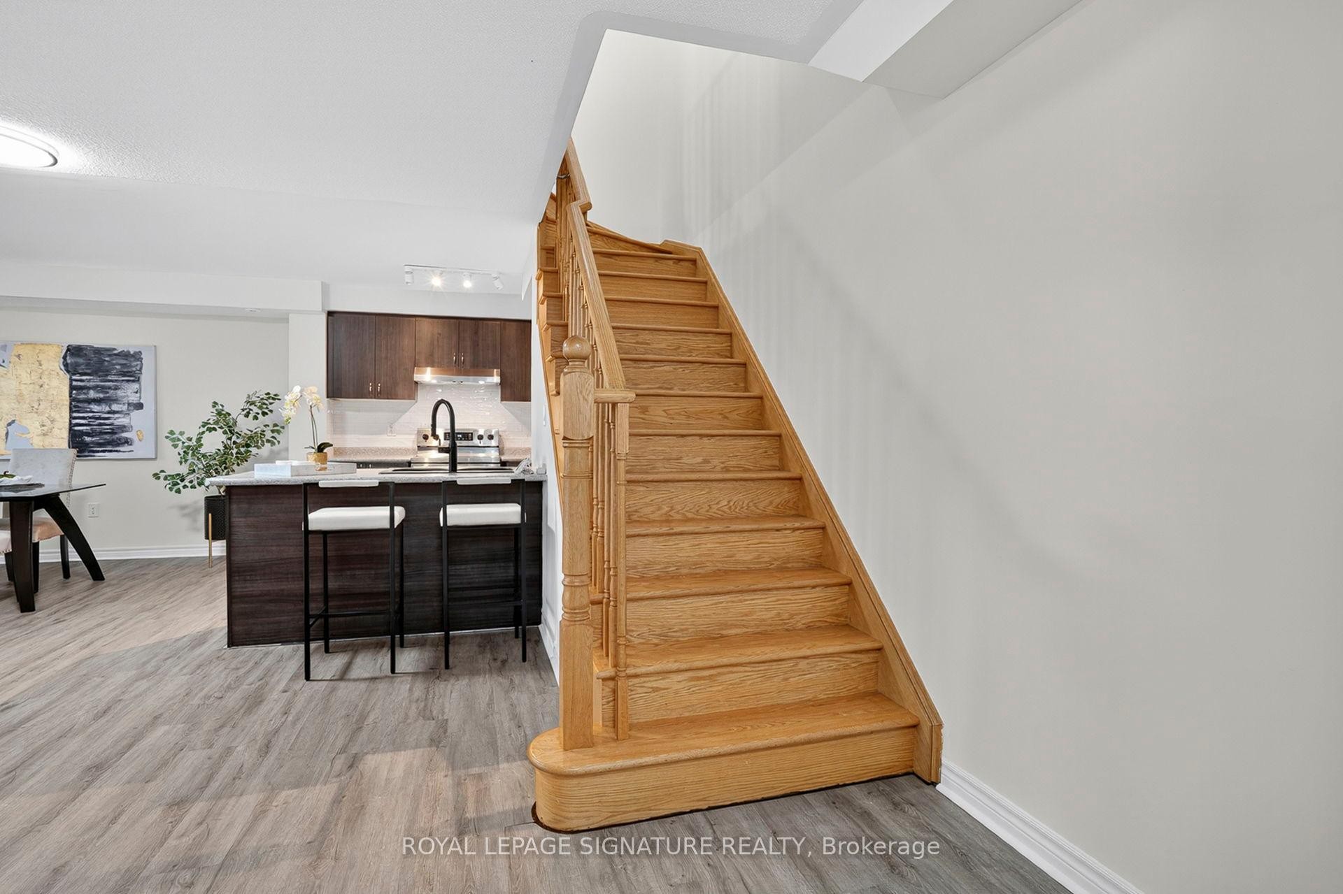 









200


Veterans

Drive, 110,
Brampton,




ON
L7A 4S6

