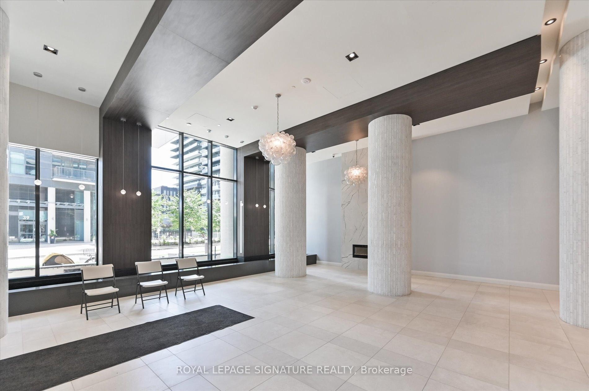 









38


Annie Craig

Drive, 3306,
Toronto,




ON
M8Z 0B4

