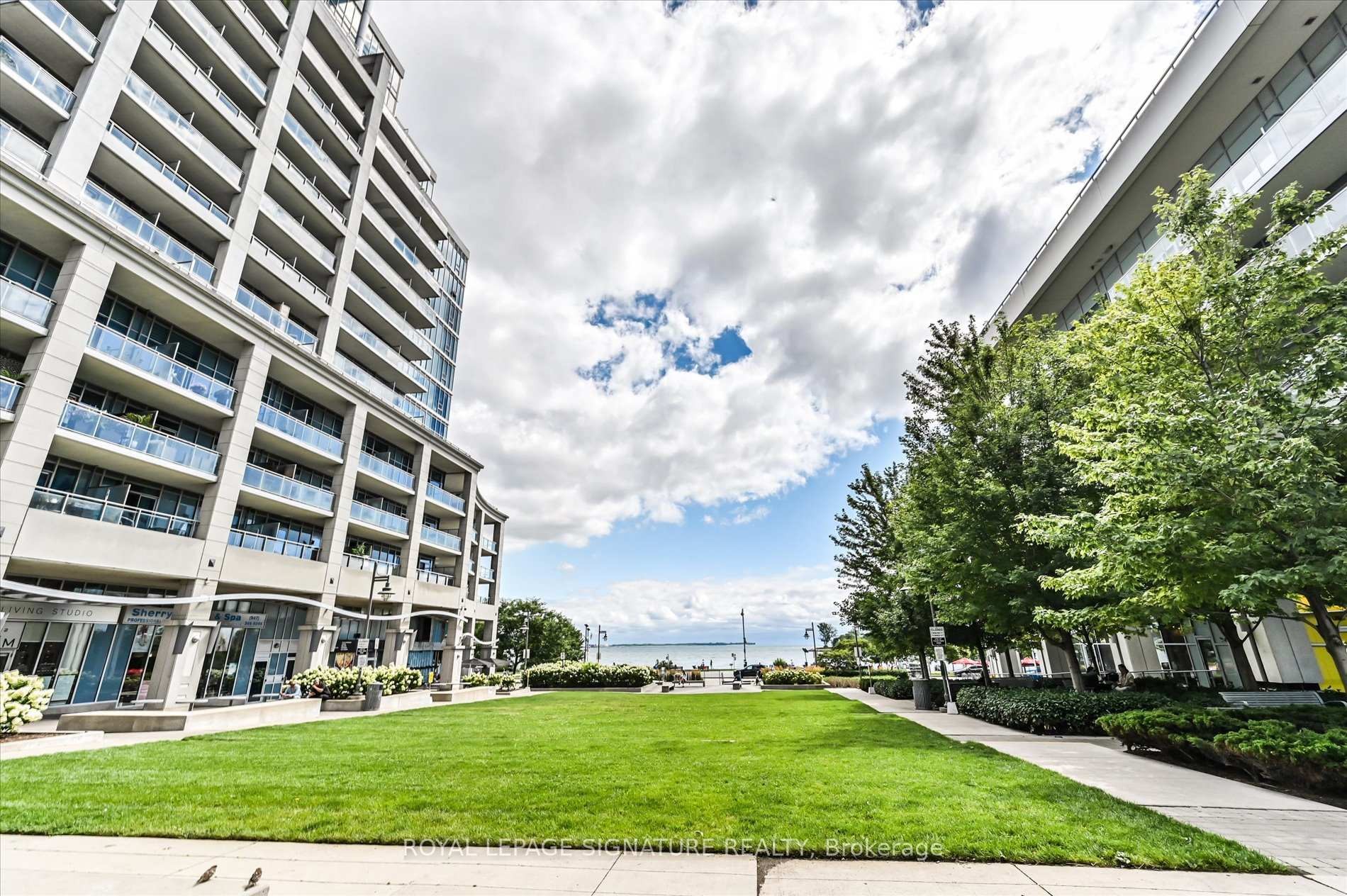 









38


Annie Craig

Drive, 3306,
Toronto,




ON
M8Z 0B4

