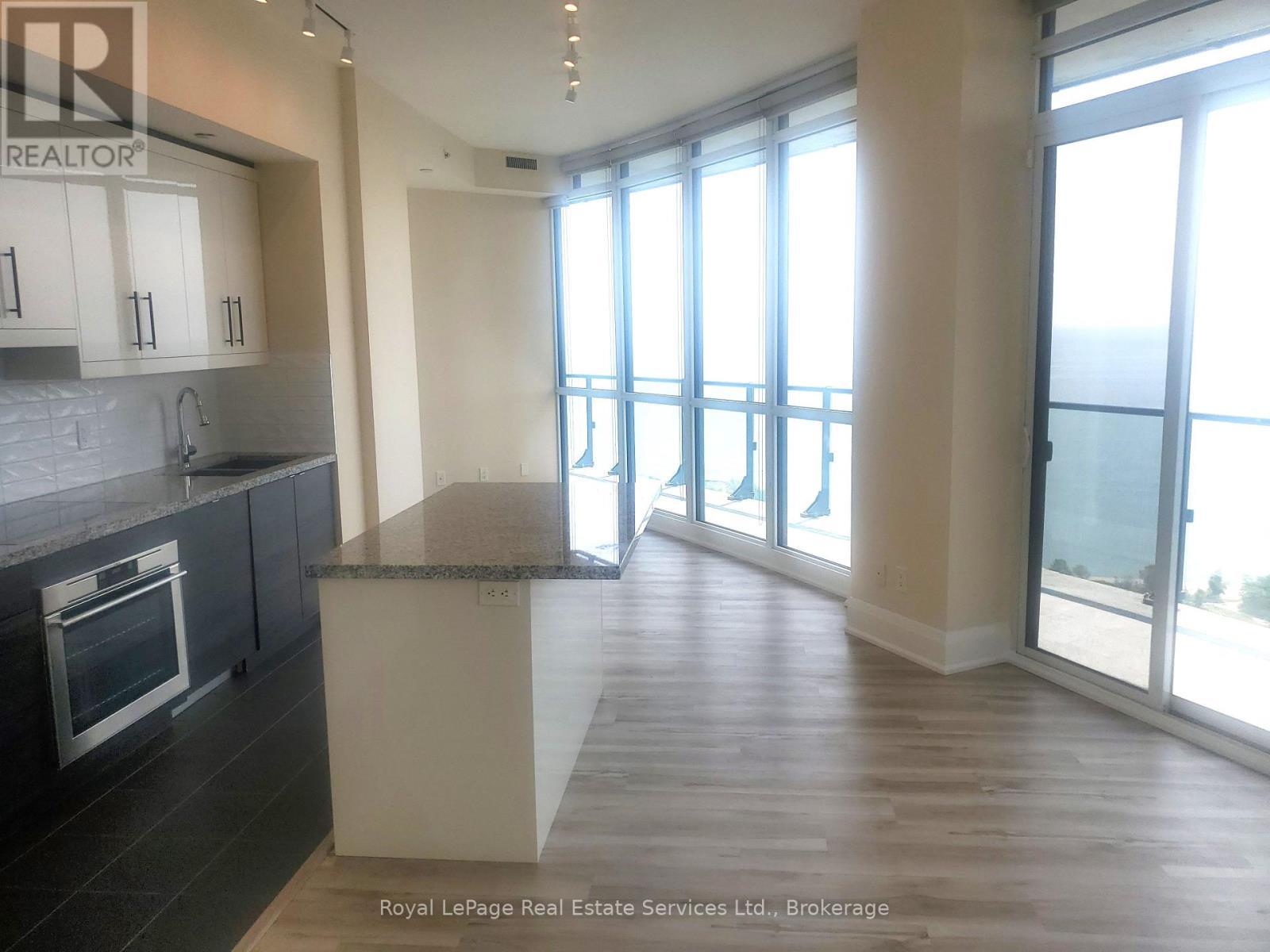 












3702 - 59 ANNIE CRAIG DRIVE

,
Toronto (Mimico),




Ontario
M8V0C4

