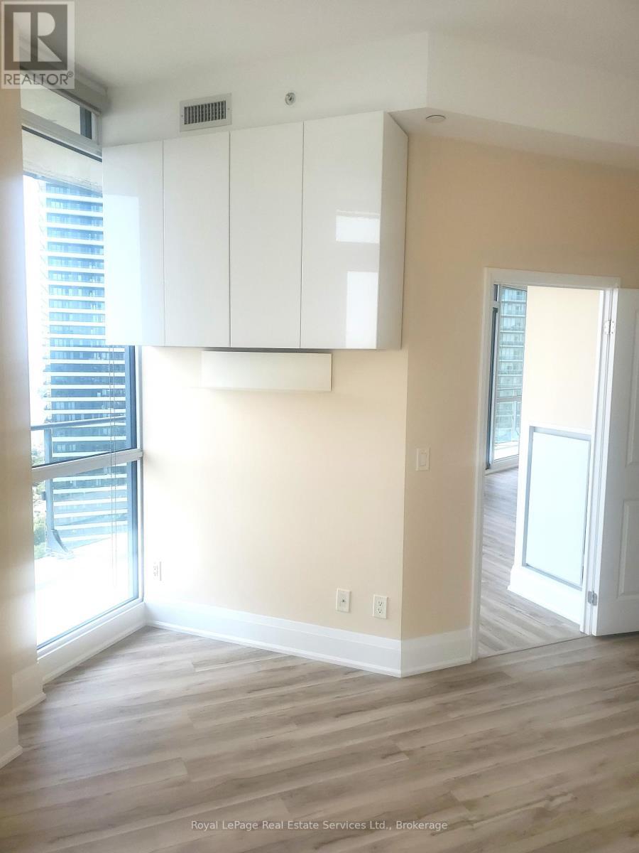 












3702 - 59 ANNIE CRAIG DRIVE

,
Toronto (Mimico),




Ontario
M8V0C4

