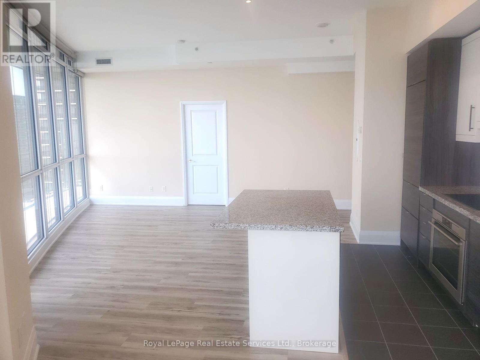 












3702 - 59 ANNIE CRAIG DRIVE

,
Toronto (Mimico),




Ontario
M8V0C4

