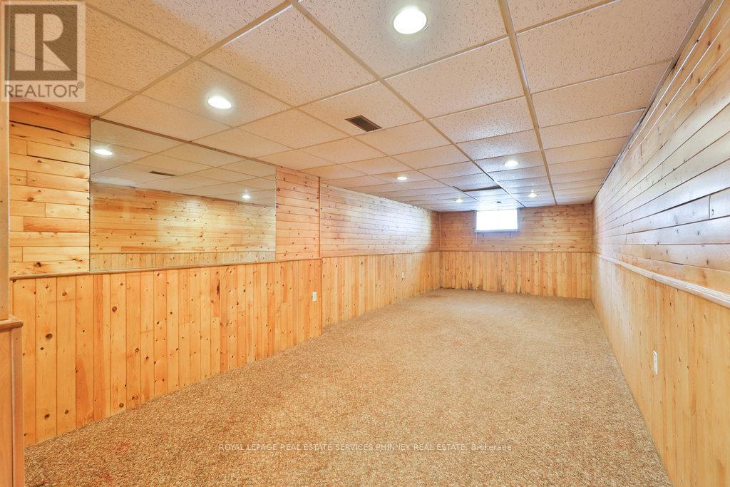 












68 ORIOLE AVENUE

,
Mississauga,




Ontario
L5G1V2

