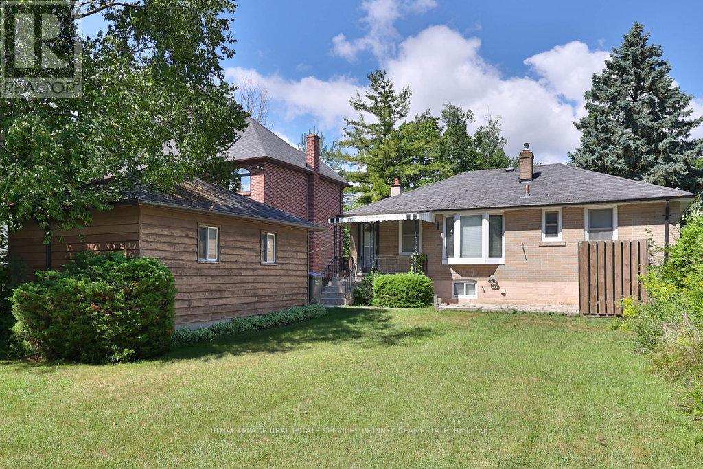 












72 ORIOLE AVENUE

,
Mississauga,




Ontario
L5G1V2

