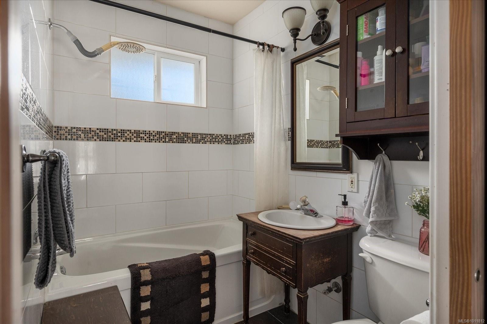 









1813


Northfield

Rd,
Nanaimo,




BC
V9S 3B4


