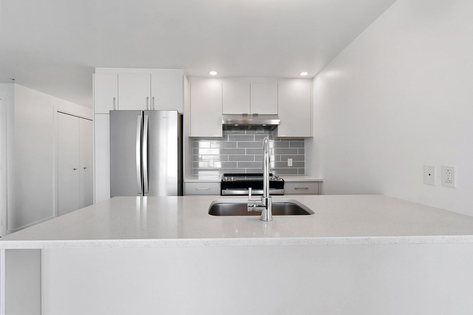 









1431


Av. de la Gare

, 211,
Mascouche,




QC
J7K3C7

