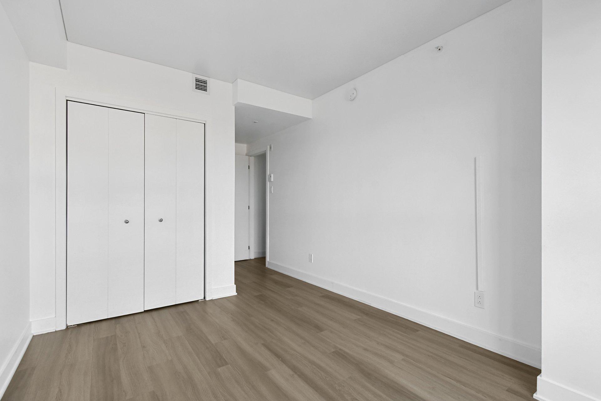 









1431


Av. de la Gare

, 211,
Mascouche,




QC
J7K3C7

