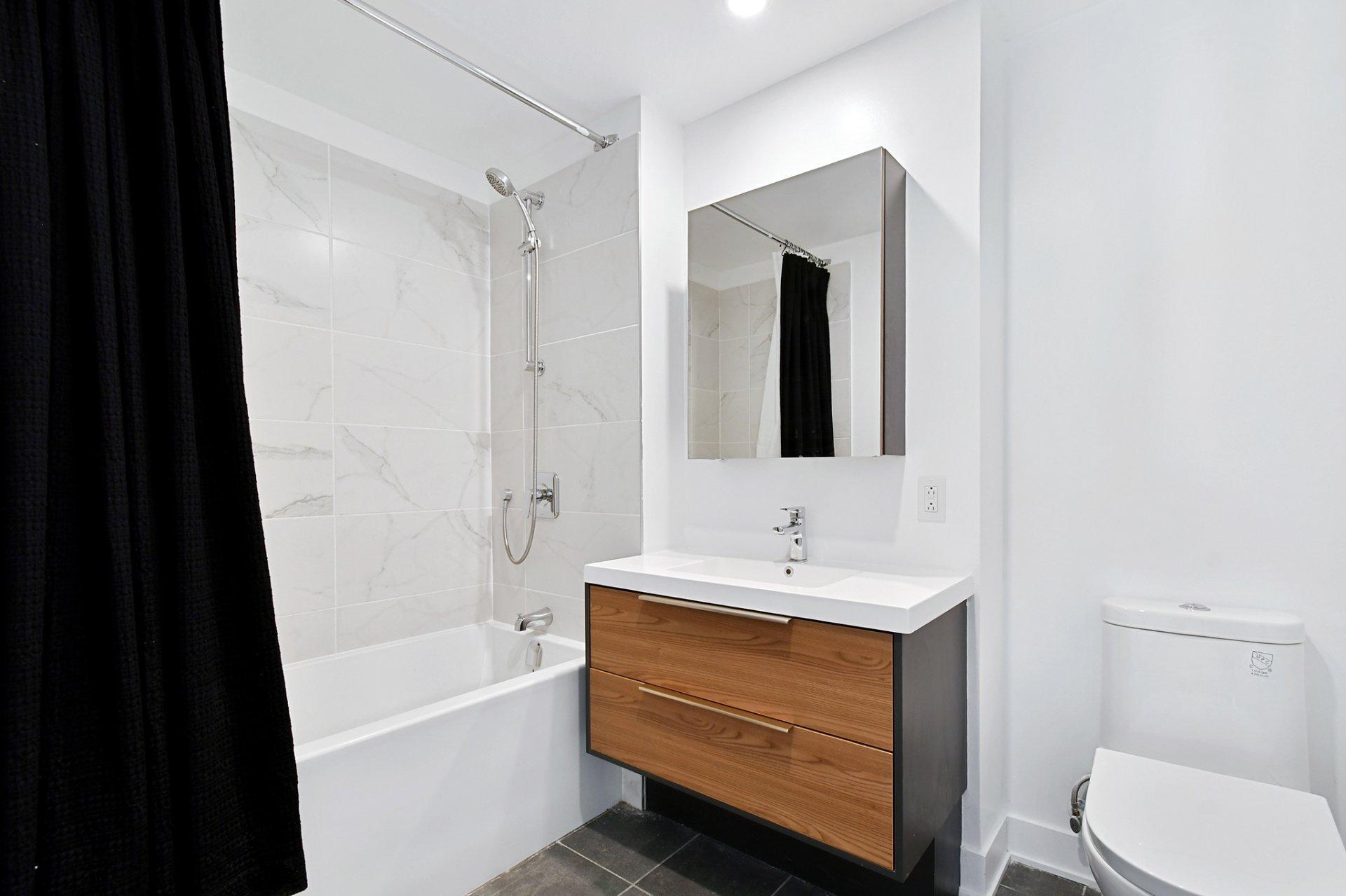 









1431


Av. de la Gare

, 211,
Mascouche,




QC
J7K3C7

