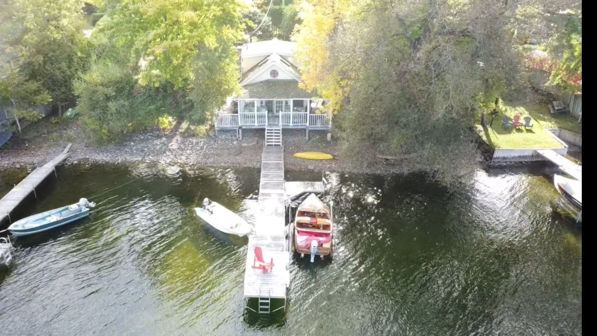 









2040


Ch. du Lac

,
North Hatley,




QC
J0B1C0

