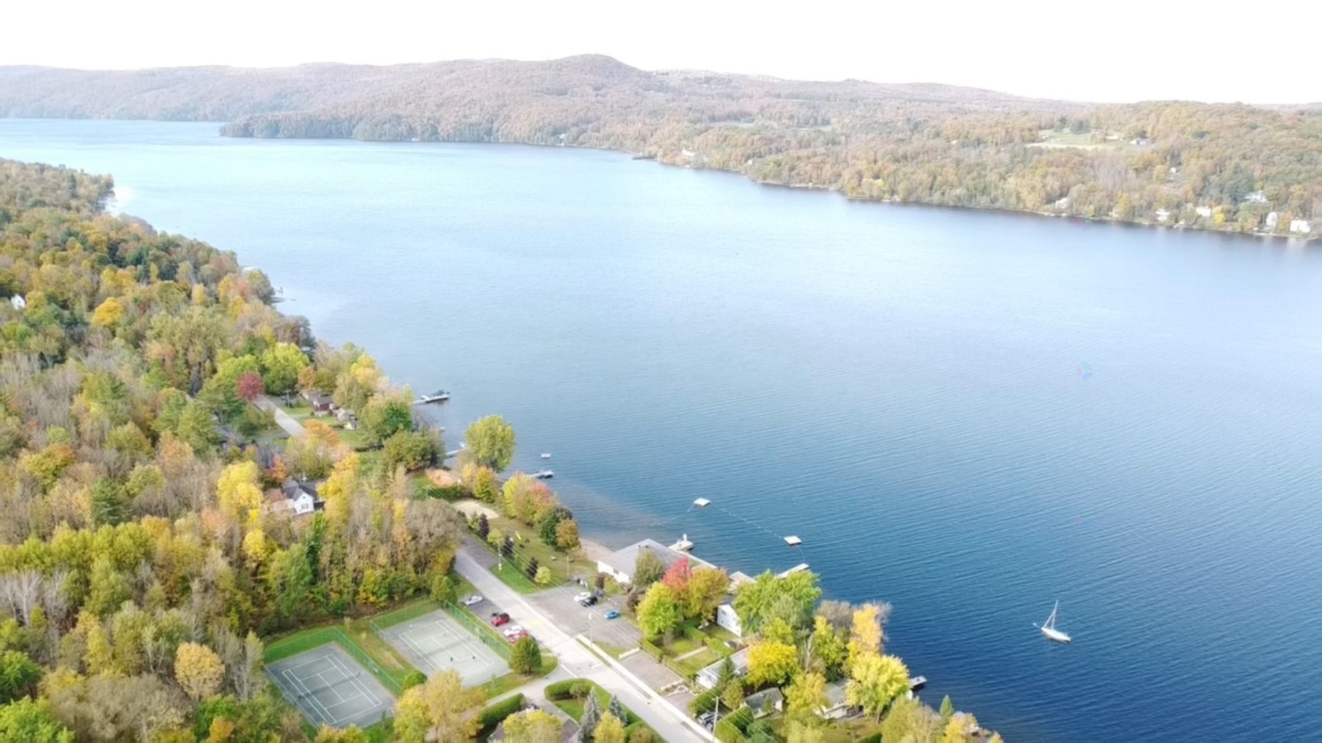 









2040


Ch. du Lac

,
North Hatley,




QC
J0B1C0

