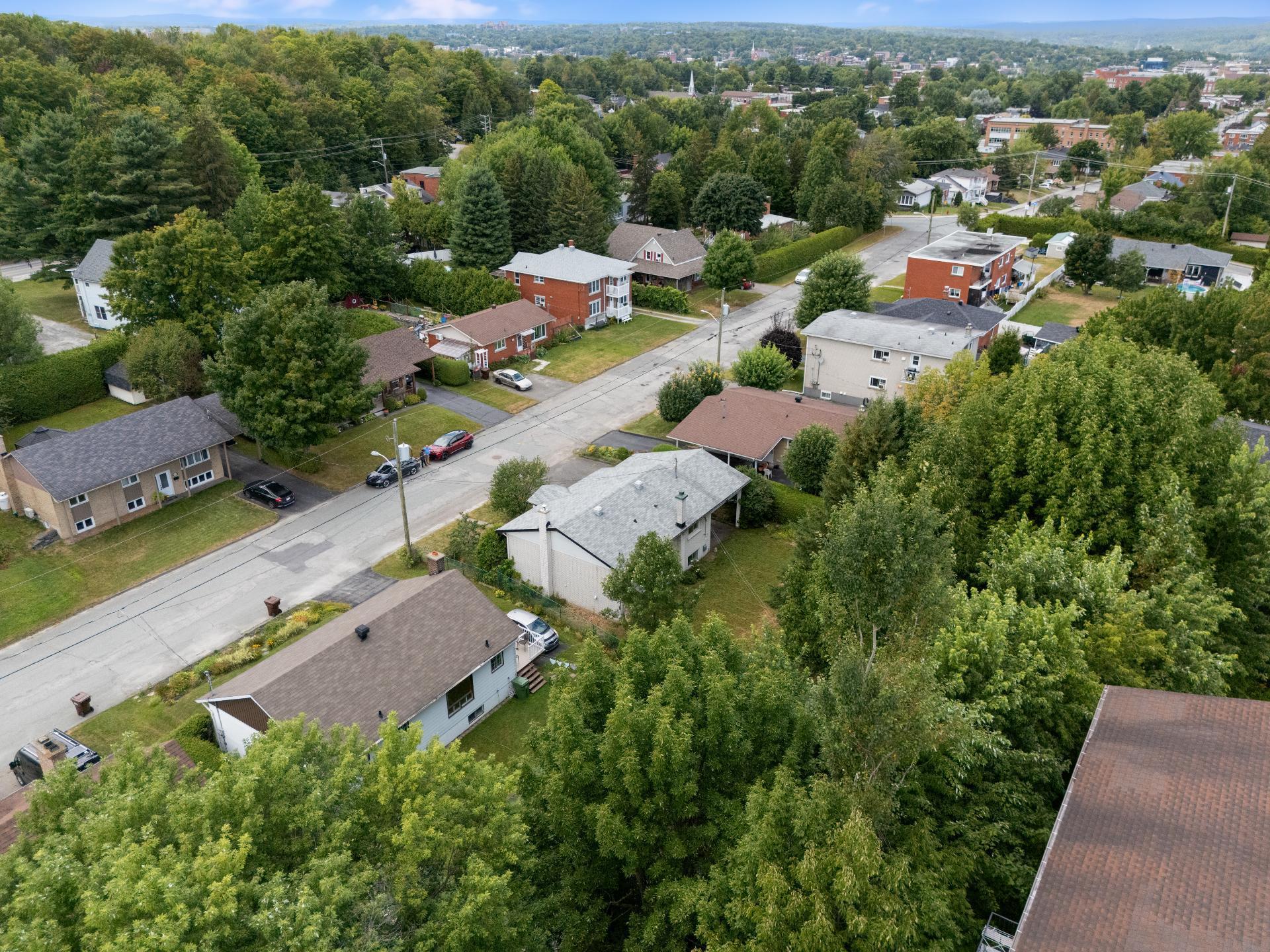 









1510


Rue Bienville

,
Sherbrooke (Les Nations),




QC
J1H4J2

