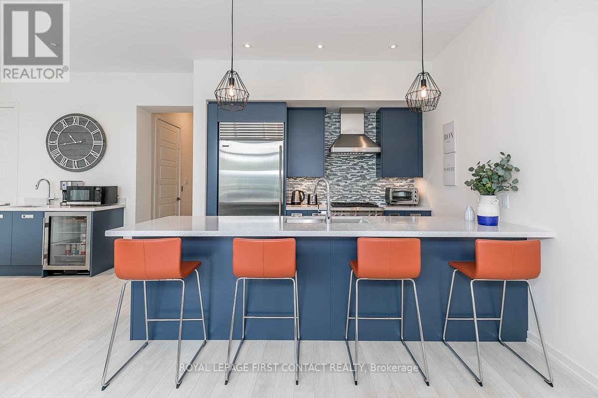 












3645 FERRETTI COURT

,
Innisfil,




Ontario
L9S0N6

