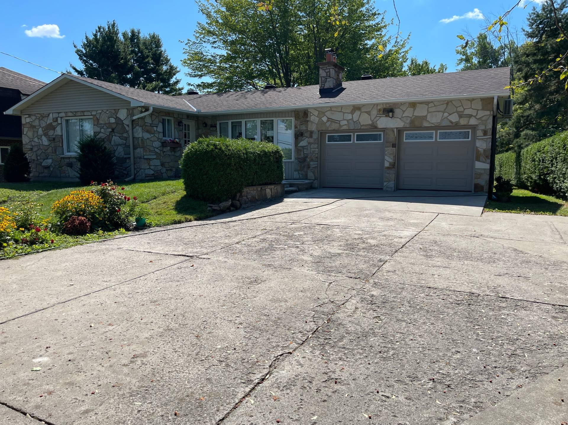 









1459


Boul. Perrot

,
Notre-Dame-de-l'Île-Perrot,




QC
J7W2B9

