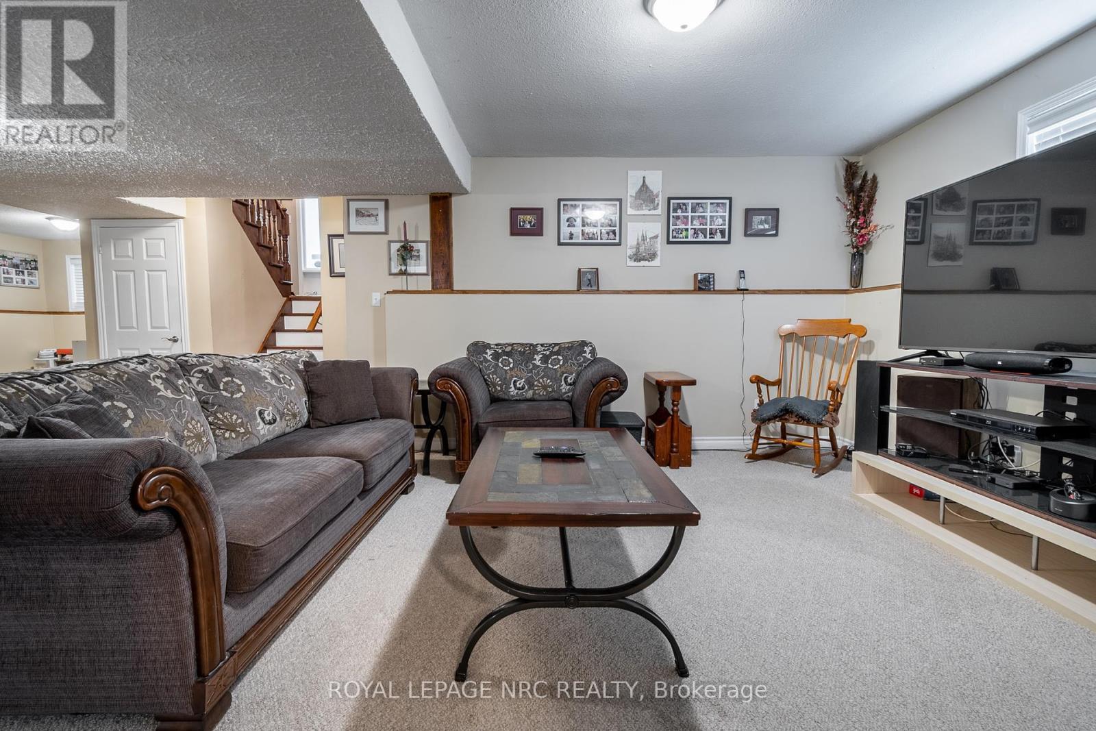 












49 ADMIRAL ROAD

,
St. Catharines (Secord Woods),




Ontario
L2P1G7

