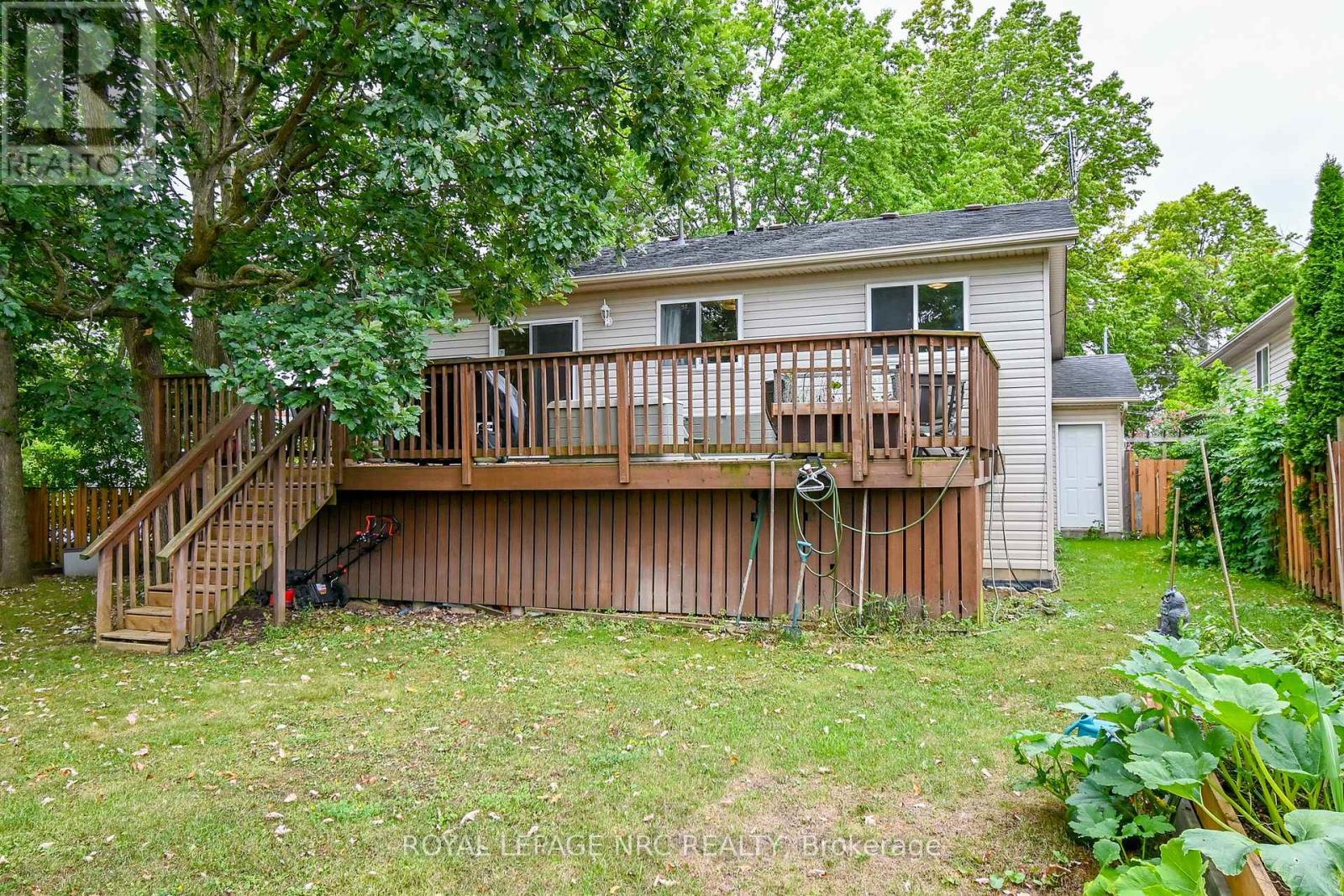 












49 ADMIRAL ROAD

,
St. Catharines (Secord Woods),




Ontario
L2P1G7

