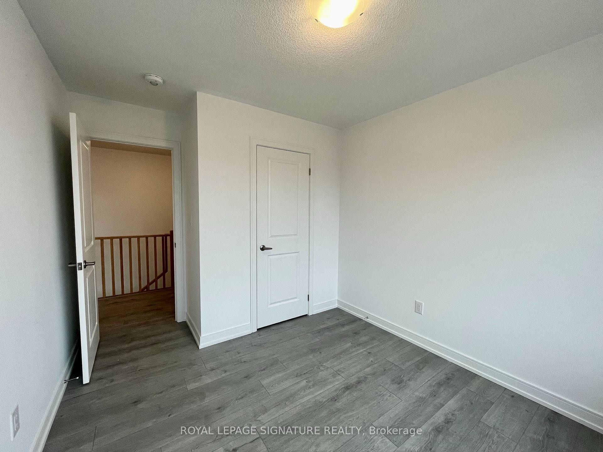 









129


Appletree

Lane, 3,
Barrie,




ON
L9J 0N9

