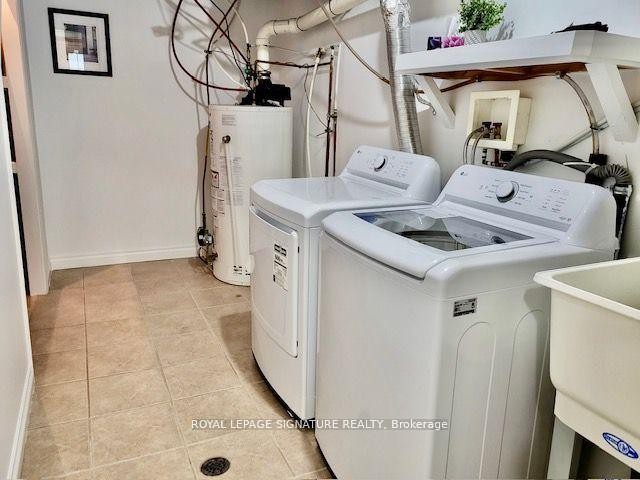 









798


Shortreed

Crescent,
Milton,




ON
L9T 0E9

