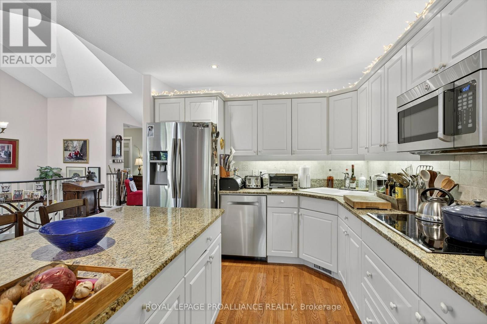 












4 - 3053 FRANCES STEWART ROAD

,
Peterborough East,




Ontario
K9H7S5

