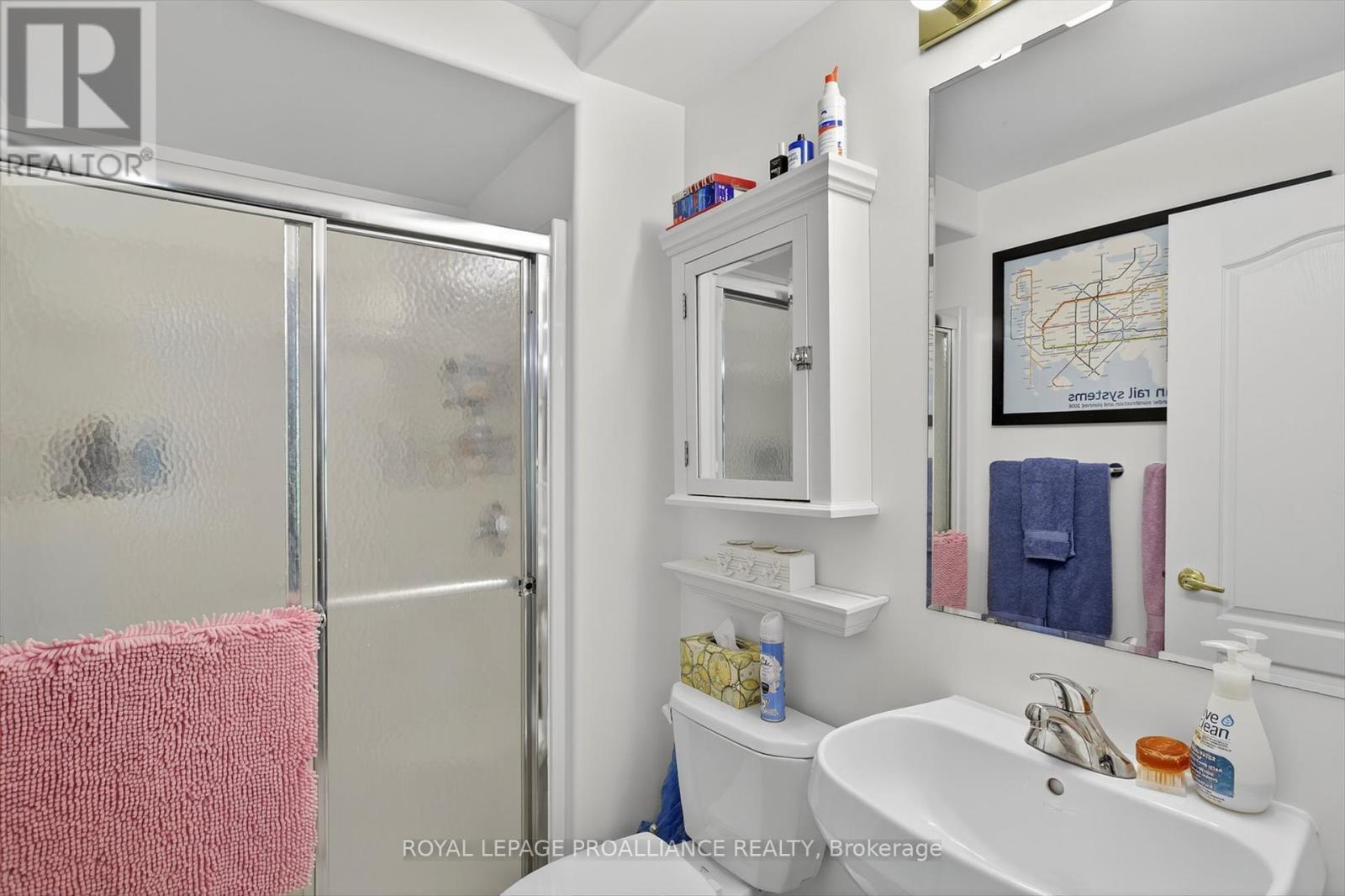 












4 - 3053 FRANCES STEWART ROAD

,
Peterborough East,




Ontario
K9H7S5

