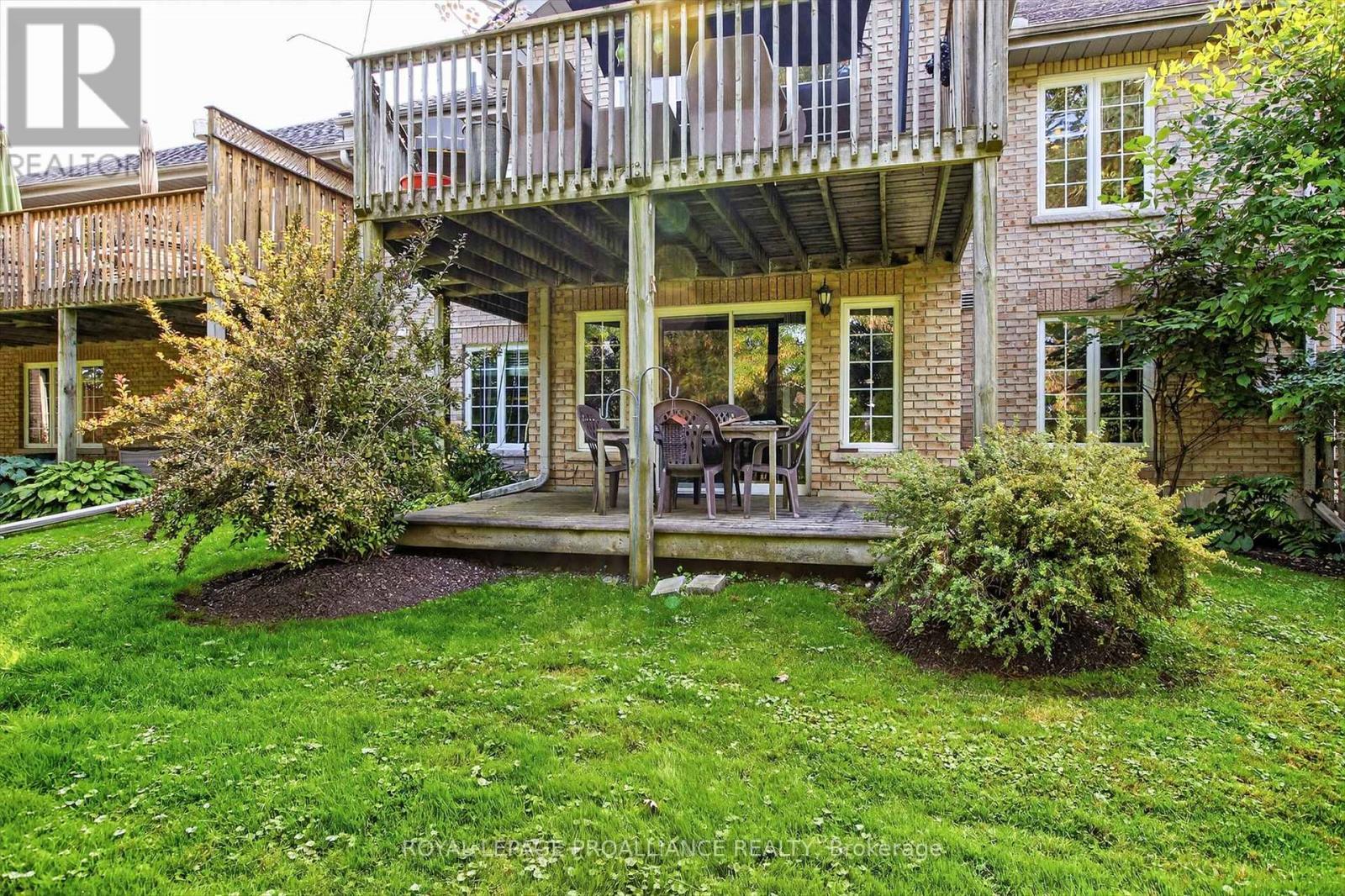 












4 - 3053 FRANCES STEWART ROAD

,
Peterborough East,




Ontario
K9H7S5


