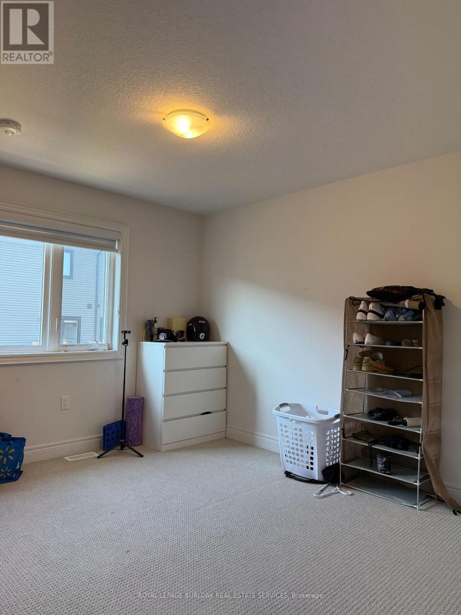 












53 SOUTHAM LANE

,
Hamilton,




Ontario
L9C0E7

