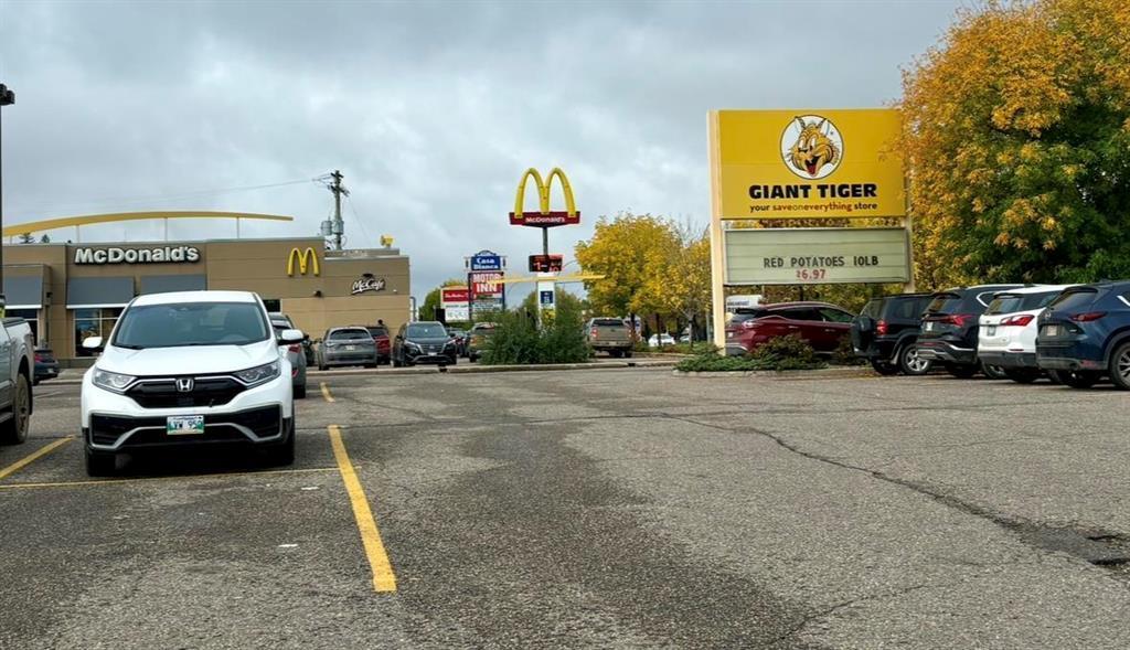 












526 26th Street

,
Brandon,







Manitoba
R7B2B1

