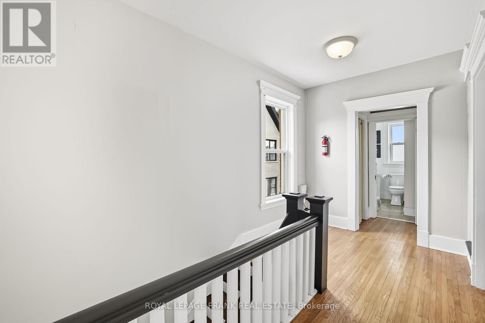 












798 GEORGE STREET N

,
Peterborough (Northcrest Ward 5),




Ontario
K9H3T5


