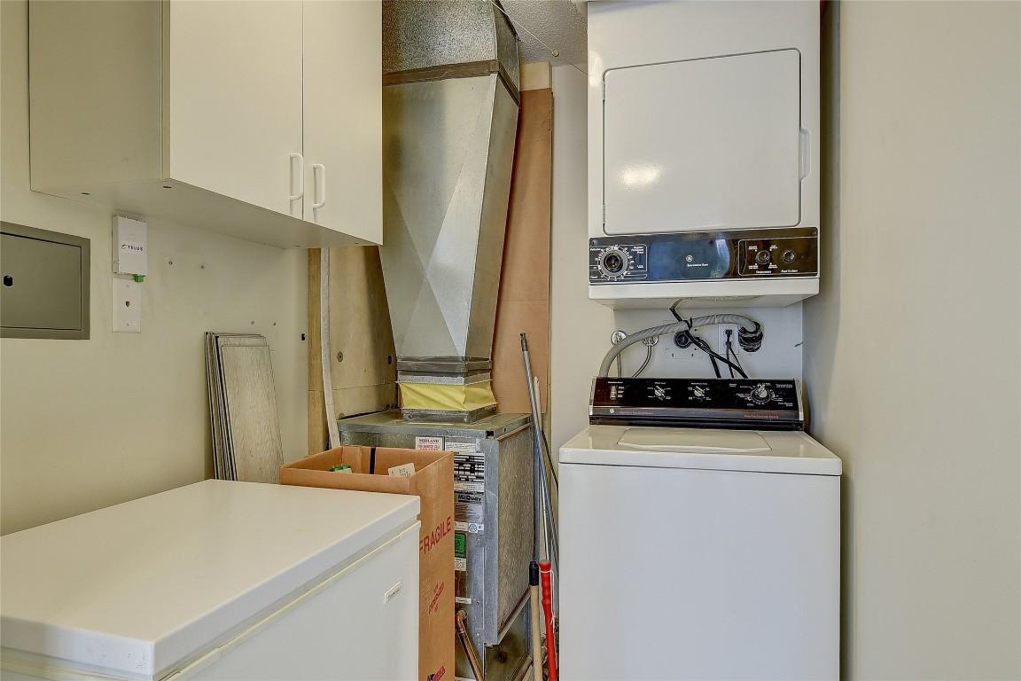 









1152


Sunset

Drive, 606,
Kelowna,




BC
V1Y 9R7

