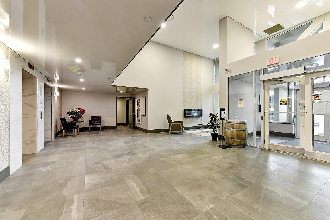 









1152


Sunset

Drive, 606,
Kelowna,




BC
V1Y 9R7

