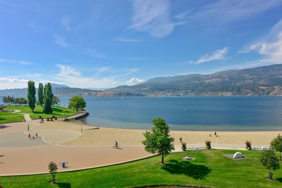 









1152


Sunset

Drive, 606,
Kelowna,




BC
V1Y 9R7

