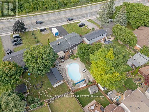 












1707 HIGHWAY 2 ROAD

,
Clarington (Courtice),




Ontario
L1E0A3

