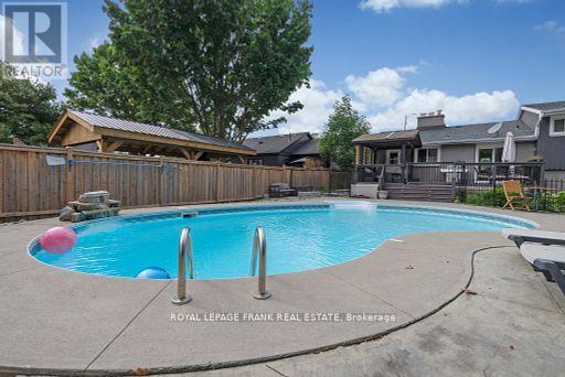 












1707 HIGHWAY 2 ROAD

,
Clarington (Courtice),




Ontario
L1E0A3

