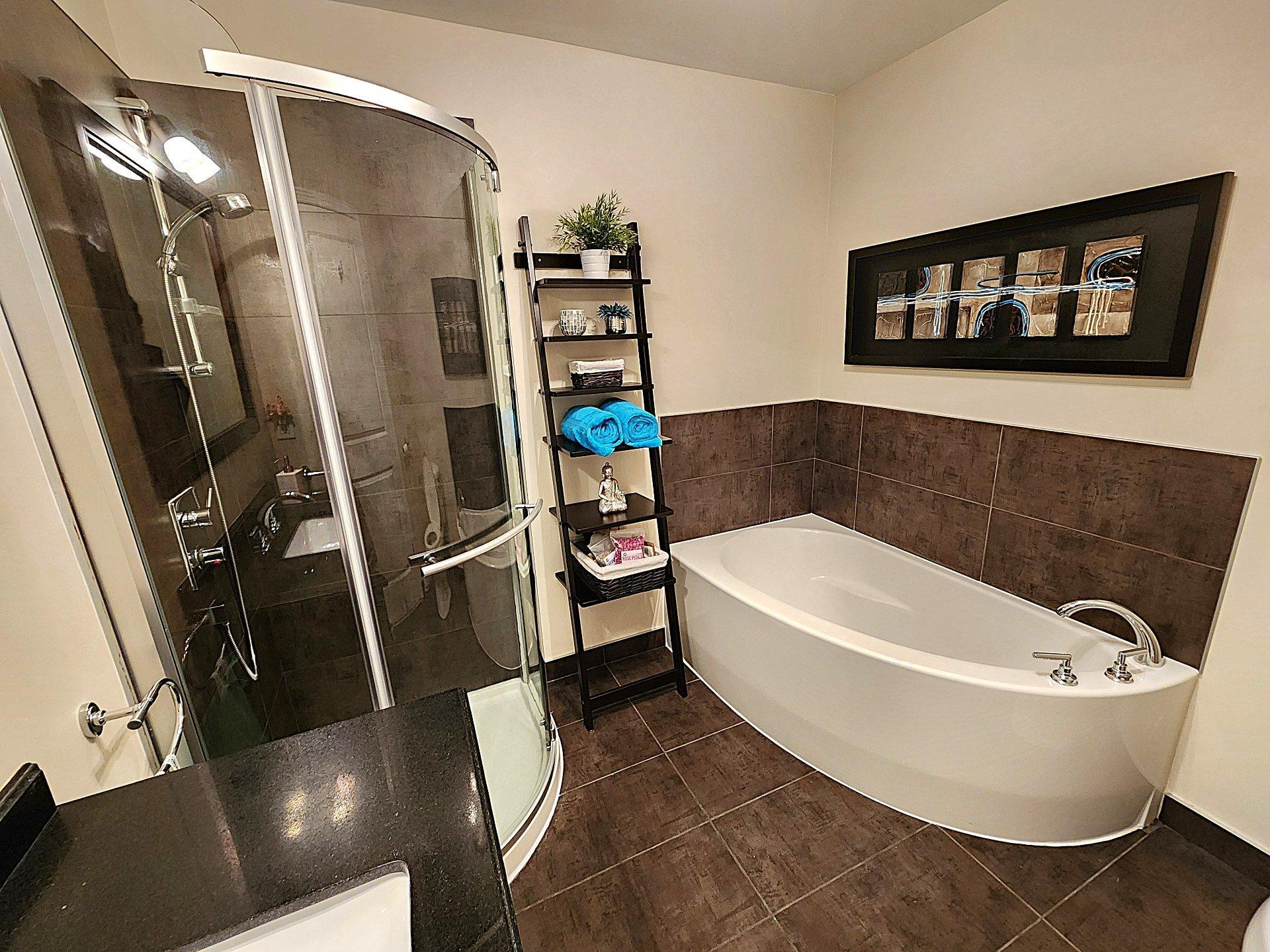 









2264


Rue Victoria

, 7,
Montréal (Lachine),




QC
H8S1Z3

