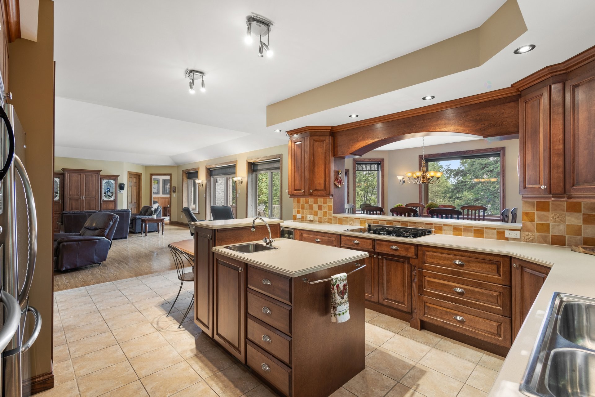 









123


Rue du Domaine-Brome

,
Lac-Brome,




QC
J0E1R0

