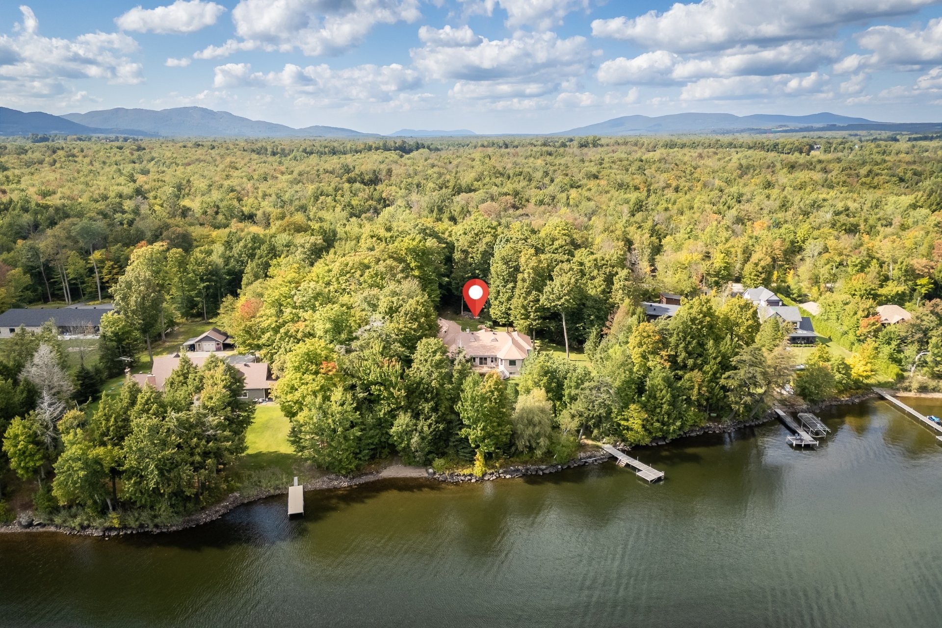 









123


Rue du Domaine-Brome

,
Lac-Brome,




QC
J0E1R0

