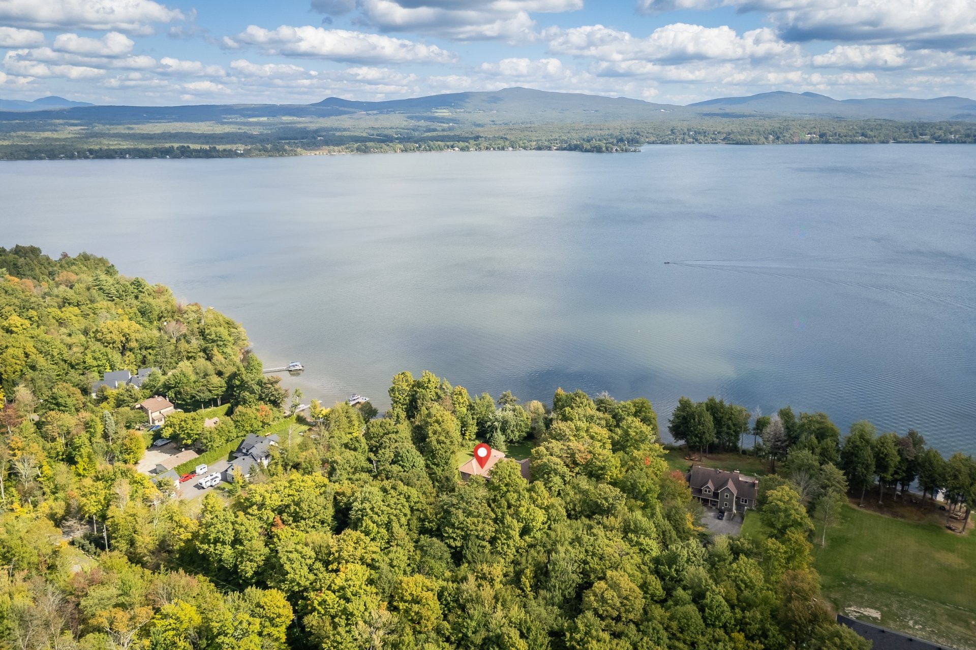 









123


Rue du Domaine-Brome

,
Lac-Brome,




QC
J0E1R0

