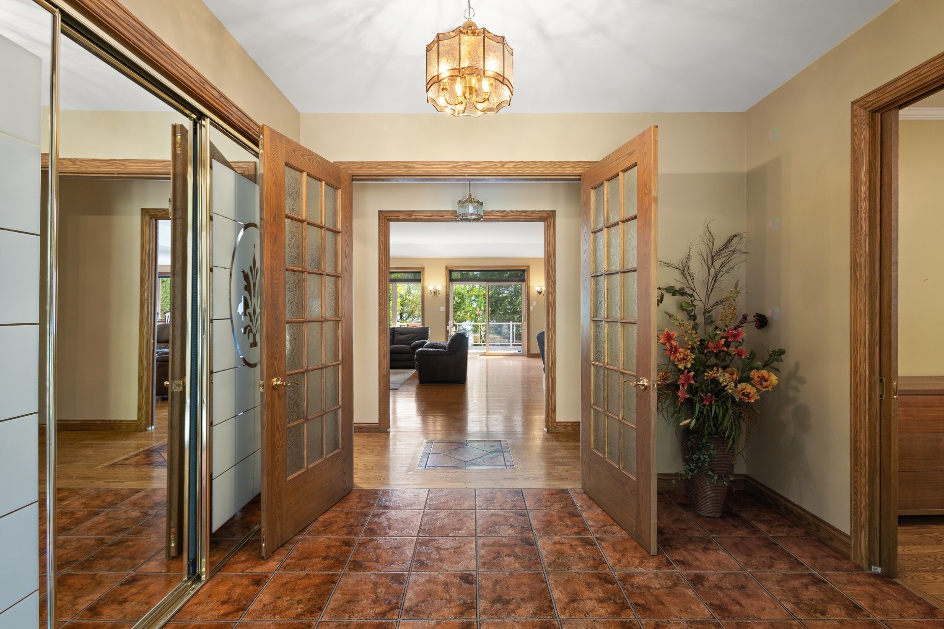 









123


Rue du Domaine-Brome

,
Lac-Brome,




QC
J0E1R0

