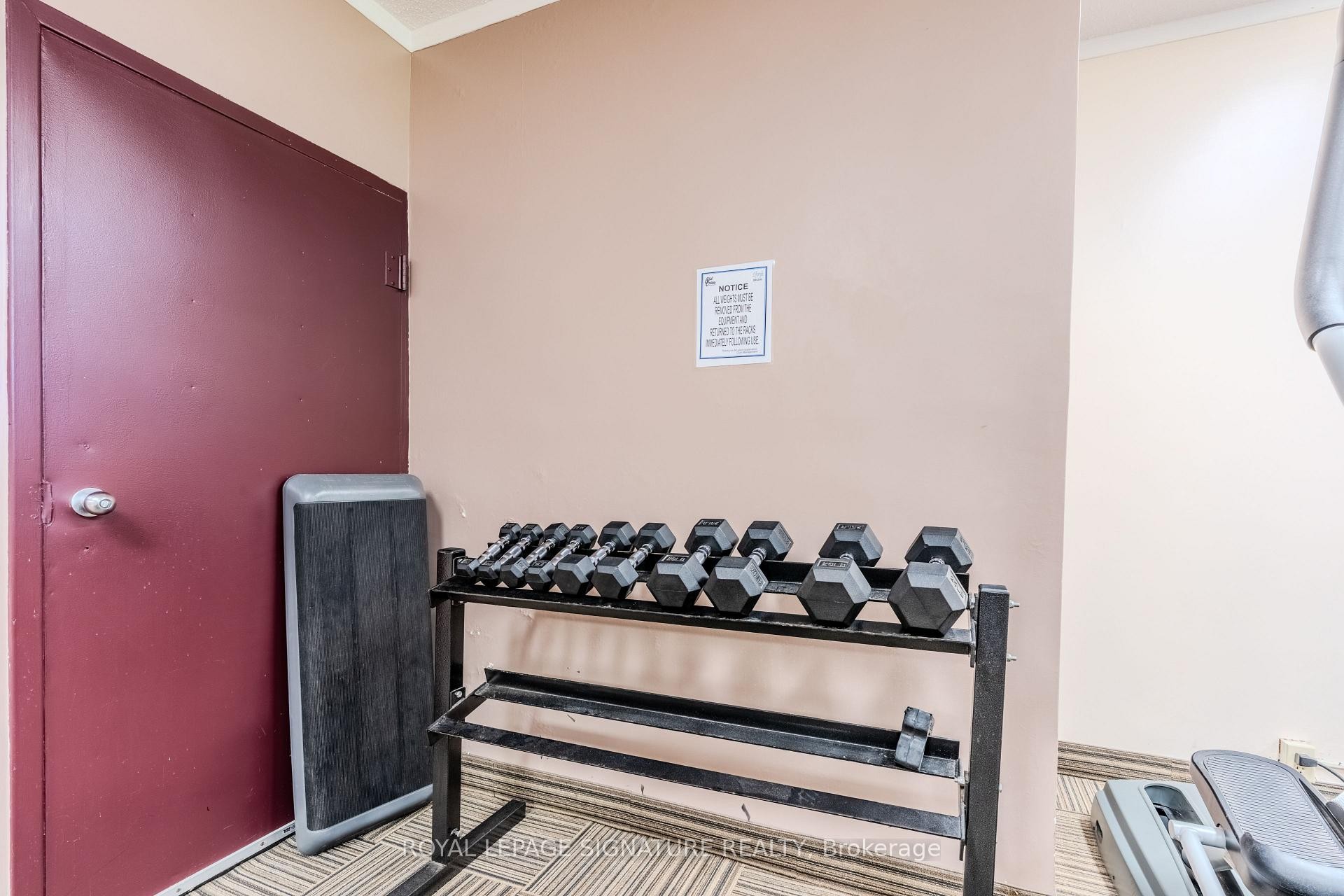 









177


Linus

Road, 315,
Toronto,




ON
M2J 4S5

