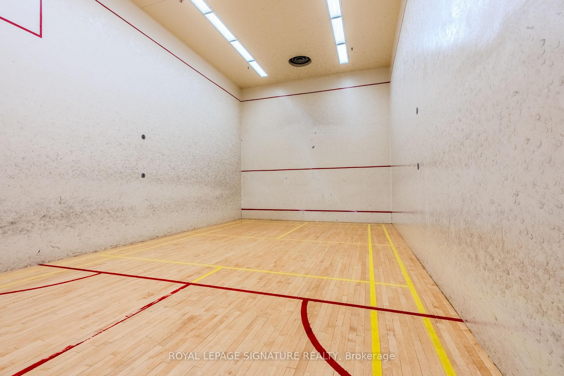









177


Linus

Road, 315,
Toronto,




ON
M2J 4S5

