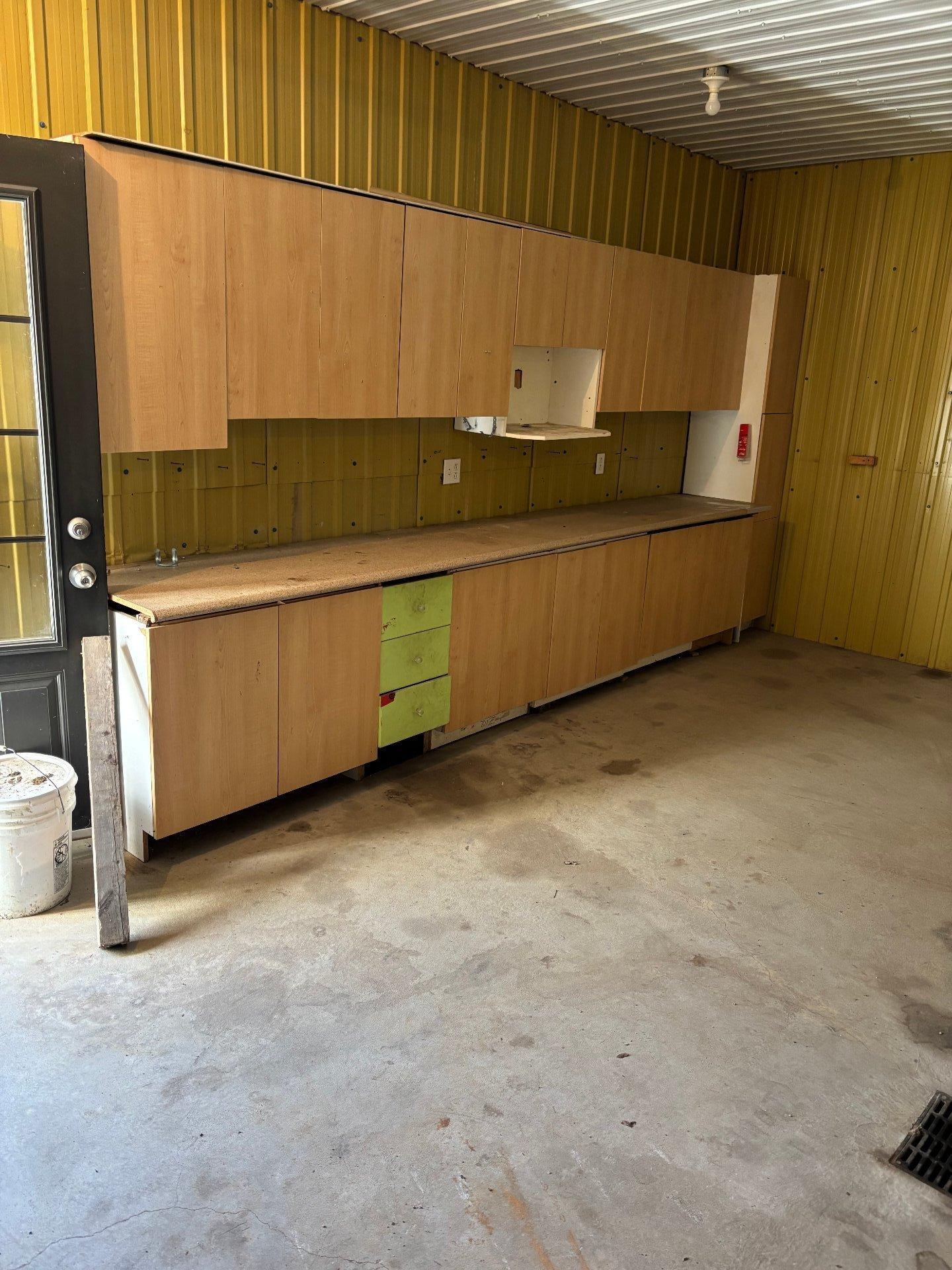 









193


Ch. Tawachiche E.

,
Lac-aux-Sables,




QC
G0X1M0

