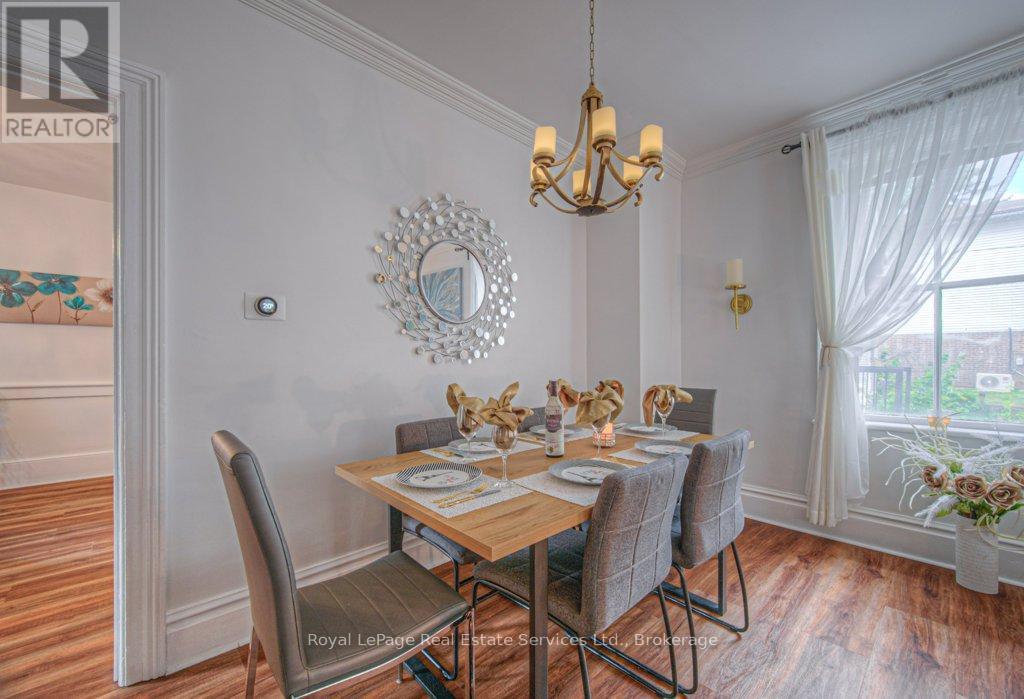 












92 ADAM STREET

,
Cambridge,




Ontario
N3C2K6

