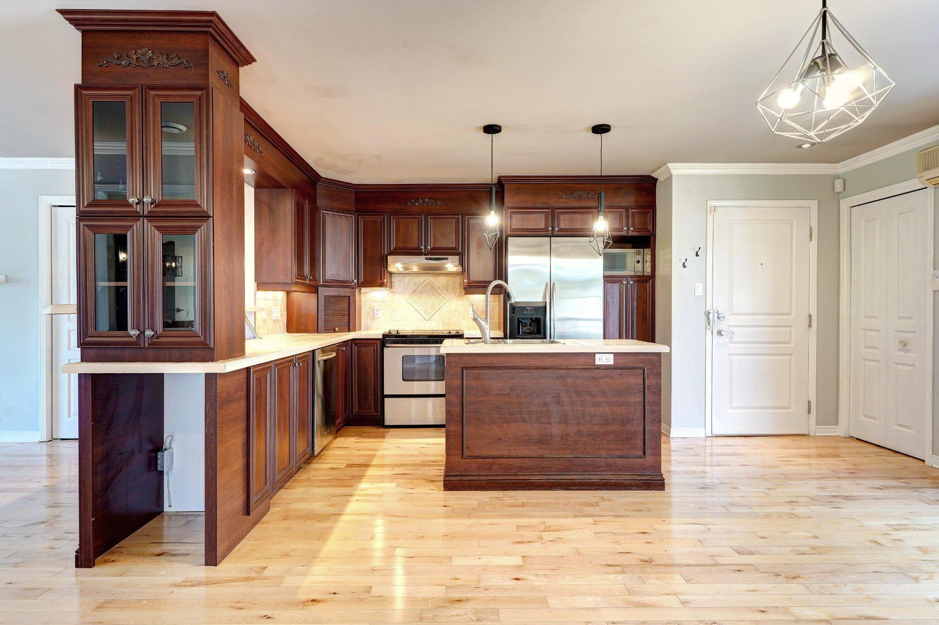 









82


Rue Paul-Mainguy

, 6,
Blainville,




QC
J7C0A1

