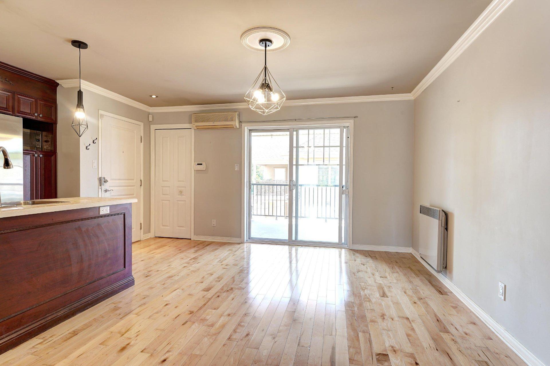 









82


Rue Paul-Mainguy

, 6,
Blainville,




QC
J7C0A1

