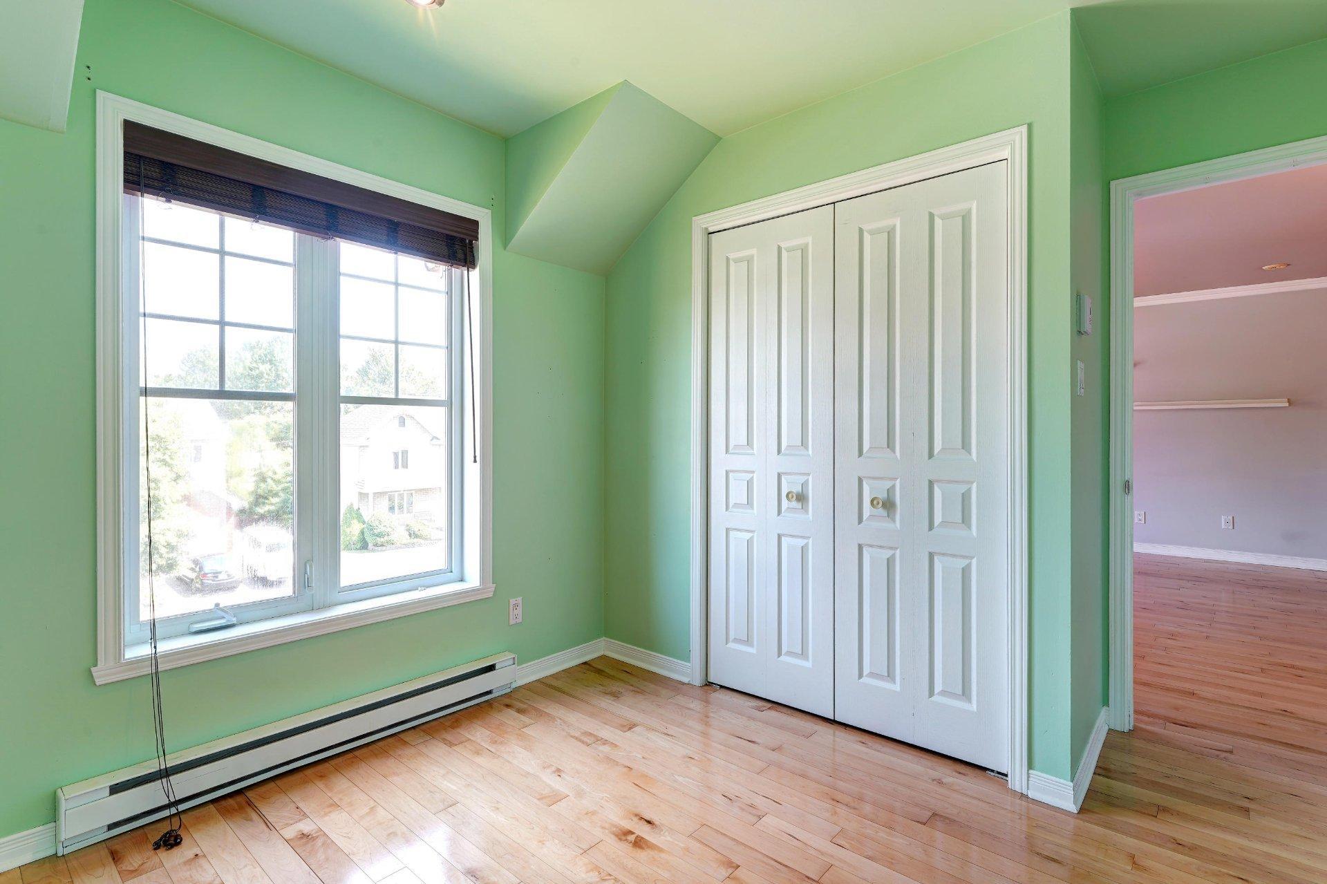 









82


Rue Paul-Mainguy

, 6,
Blainville,




QC
J7C0A1

