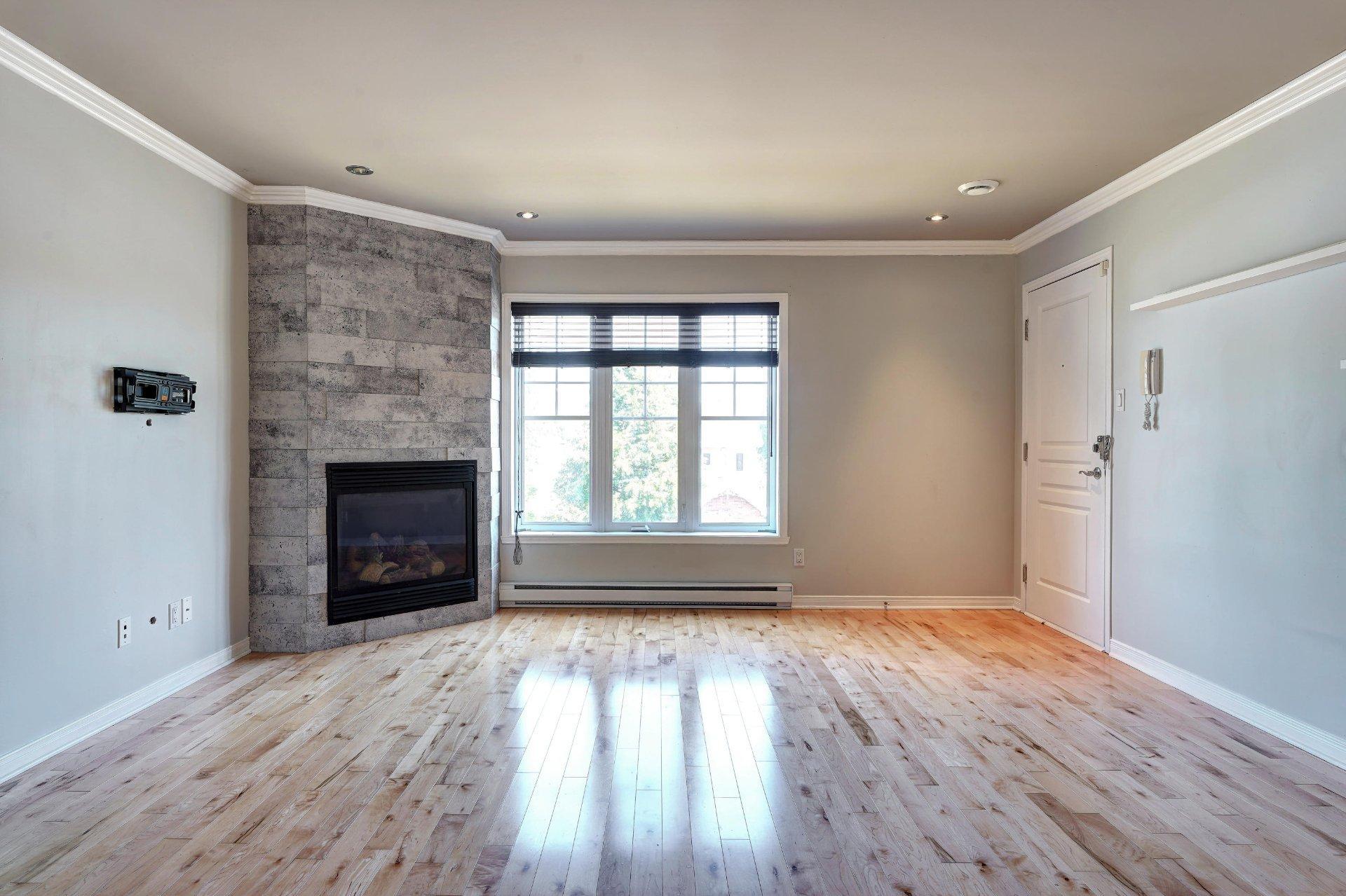 









82


Rue Paul-Mainguy

, 6,
Blainville,




QC
J7C0A1


