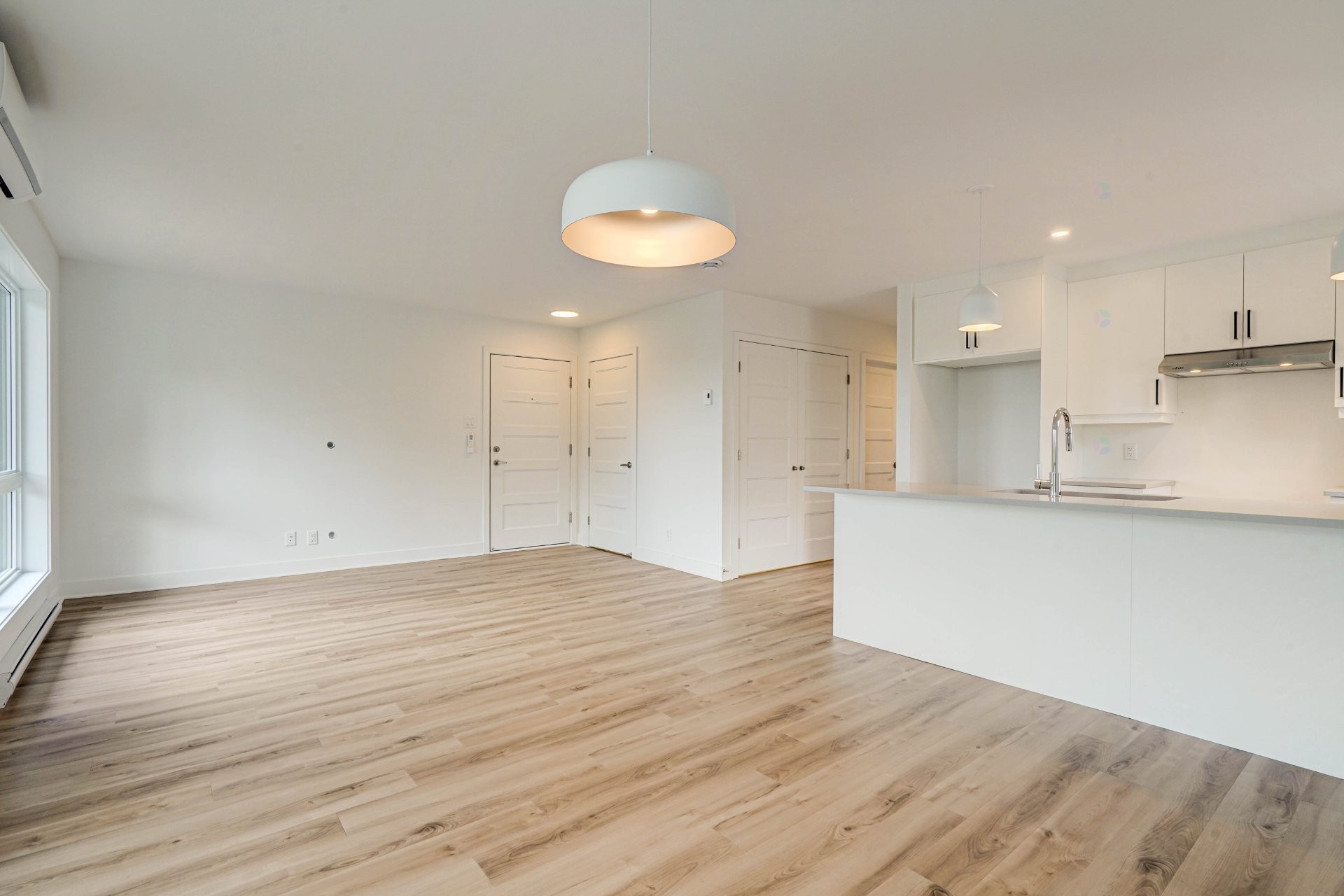 









2202


Boul. du Bord-de-l'Eau

, 4,
Salaberry-de-Valleyfield,




QC
J6S0K1

