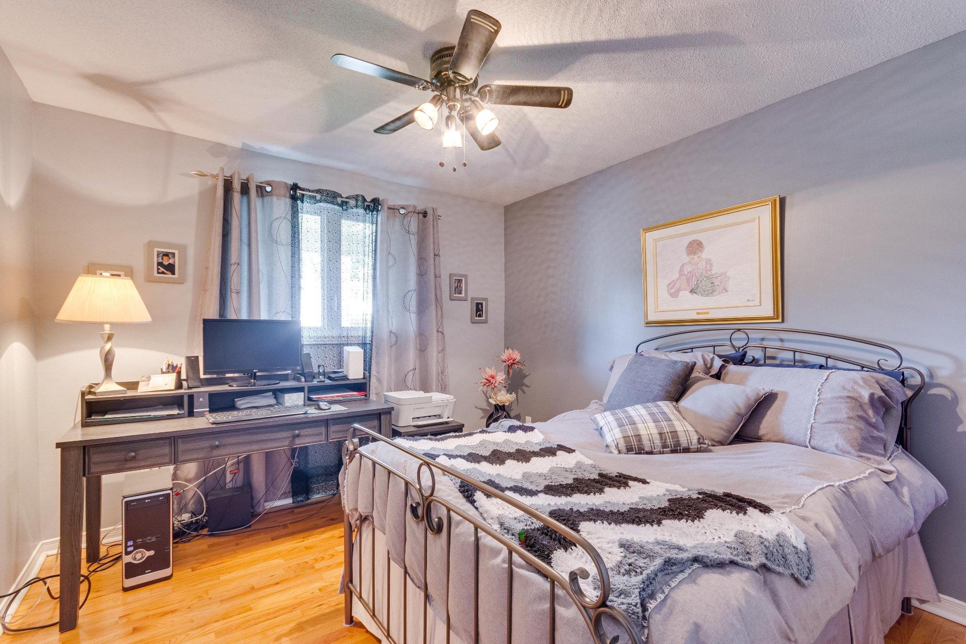 









424


Rue des Géraniums

,
Gatineau (Gatineau),




QC
J8P3R1

