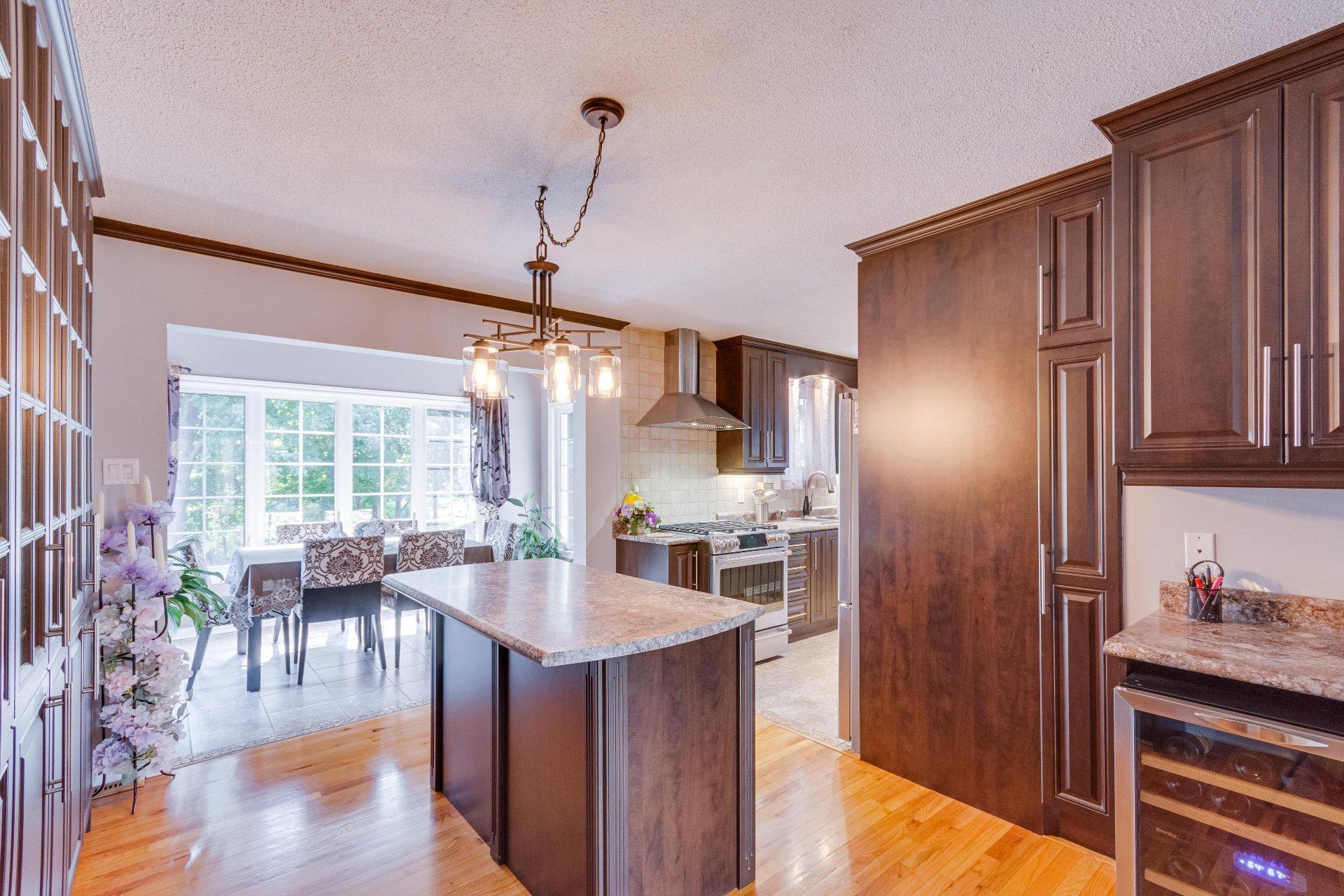 









424


Rue des Géraniums

,
Gatineau (Gatineau),




QC
J8P3R1

