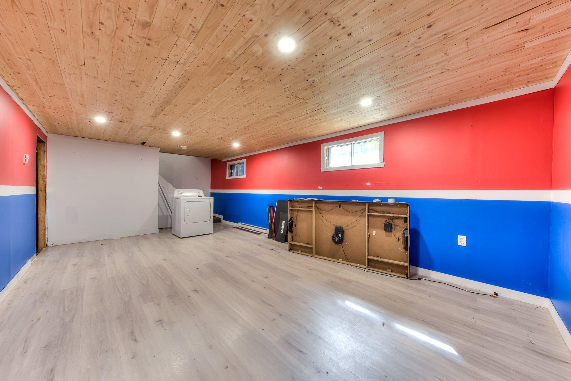 









118


43e Avenue

,
Saint-Eustache,




QC
J7P3E4

